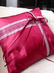 Ring cushion front